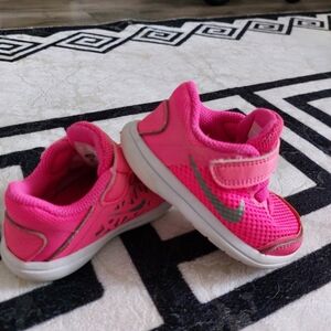 Nike 4c